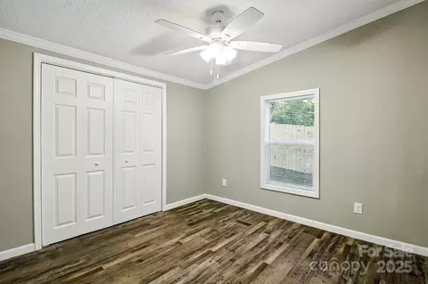 Bedroom - 2511 Swanson Rd, Crouse, NC 28033 photo 5 of 6