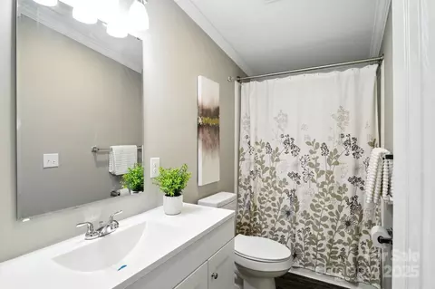 Bath - 2511 Swanson Rd, Crouse, NC 28033 photo 5 of 5