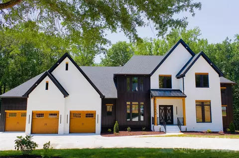 1722 Waxhaw Indian Trail 1 South S #1, Waxhaw, NC 28173