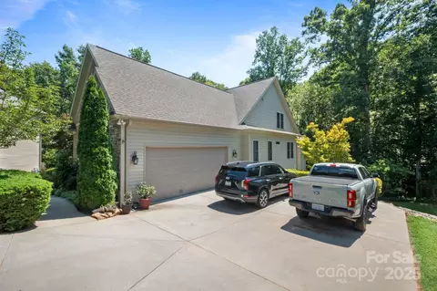 3544 Maple Brook Dr, Denver, NC 28037 photo 5