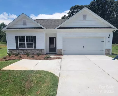 1040 Jonestown Rd, Winston Salem, NC 27103