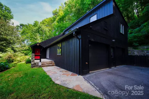 100 Ballantree Dr, Asheville, NC 28803