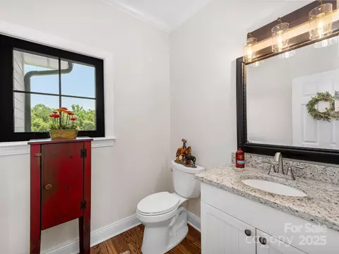 Bath - 724 Moore Rd, Tryon, NC 28782 photo 1 of 4