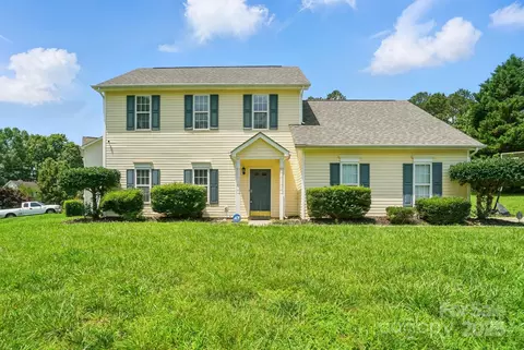 12803 Matisse Ln, Charlotte, NC 28215