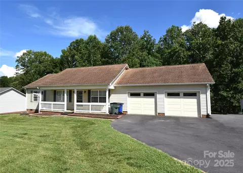 1524 Belleview Ne Dr NE, Conover, NC 28613