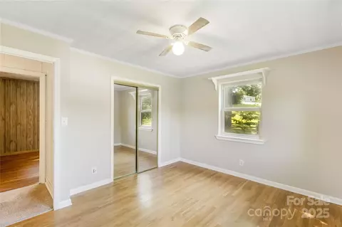 Bedroom - 735 Edmiston Rd, Mount Ulla, NC 28125 photo 2 of 6