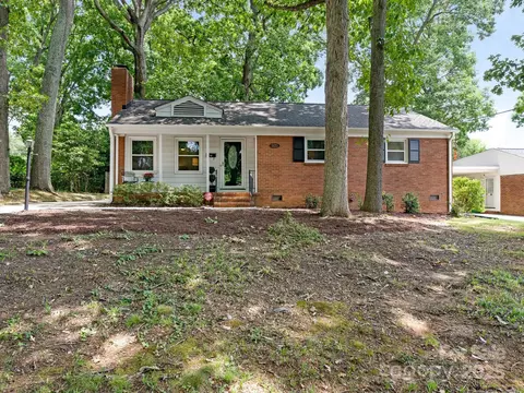 5123 Glenham Dr, Charlotte, NC 28210