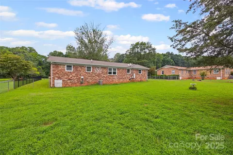 Exterior - 409 Stokes Ave, Clover, SC 29710 photo 2 of 2