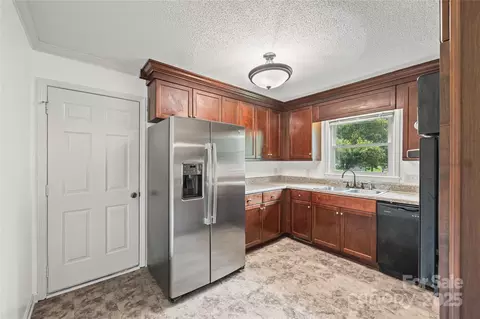 Kitchen - 409 Stokes Ave, Clover, SC 29710 photo 1 of 1