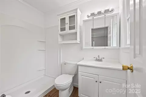 Bath - 409 Stokes Ave, Clover, SC 29710 photo 1 of 2