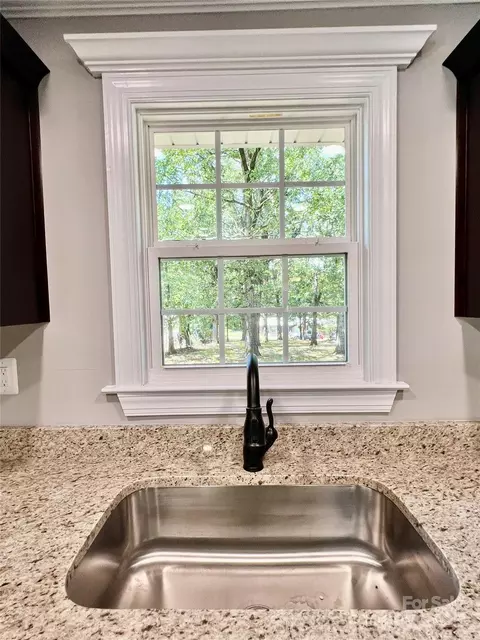 3 Hines St, Lancaster, SC 29720 photo 7