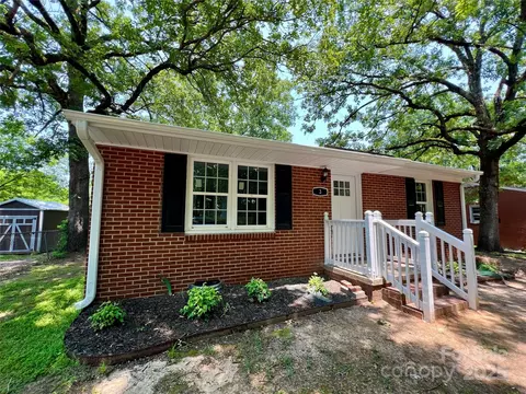 3 Hines St, Lancaster, SC 29720 photo 3