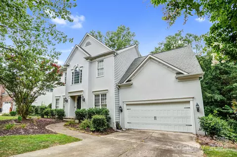 7715 Wingmont Dr, Charlotte, NC 28269