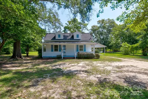 Exterior - 4070 Timrod Rd, Bethune, SC 29009 photo 3 of 8