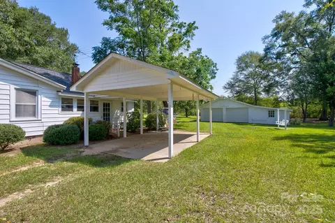 Exterior - 4070 Timrod Rd, Bethune, SC 29009 photo 4 of 8