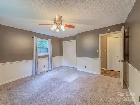 Bedroom - 154 Cedar Rd, Hickory, NC 28601 photo 2 of 7