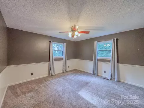 Bedroom - 154 Cedar Rd, Hickory, NC 28601 photo 1 of 7