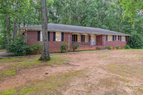 1725 Saw Rd, China Grove, NC 28023