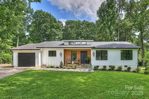 21254 Sandy Cove Rd, Cornelius, NC 28031