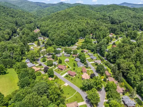 View/Area - 313 Resada Dr, Brevard, NC 28712 photo 6 of 8