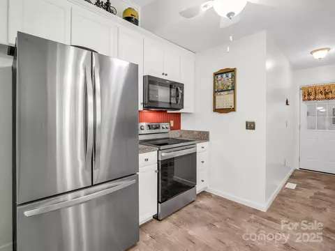 Entry Way - 313 Resada Dr, Brevard, NC 28712 photo 1 of 1