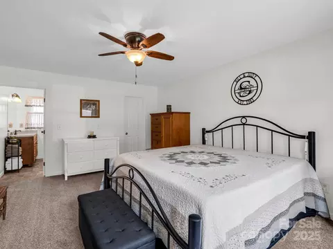 Bedroom - 313 Resada Dr, Brevard, NC 28712 photo 2 of 6