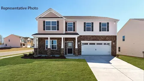 3616 Cramer Creek Dr, Gastonia, NC 28056