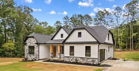 1075 Lake Wright Rd, China Grove, NC 28023