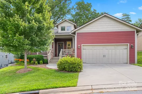 53 Loftin St, Weaverville, NC 28787