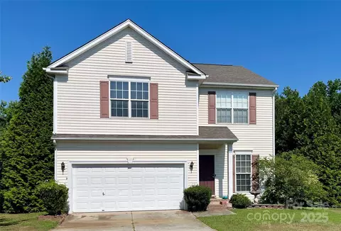 6734 Thistle Down Dr, Harrisburg, NC 28075