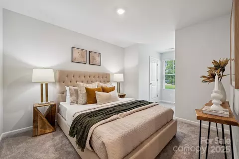 4724 Lakeview 13 Rd #13, Charlotte, NC 28216