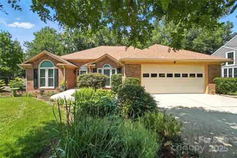 6416 Conifer Cir, Indian Trail, NC 28079