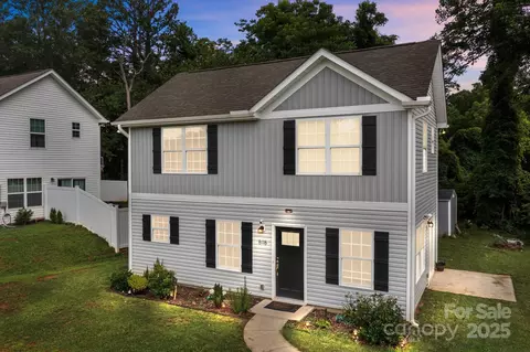 818 W Carolina Ave, Bessemer City, NC 28016