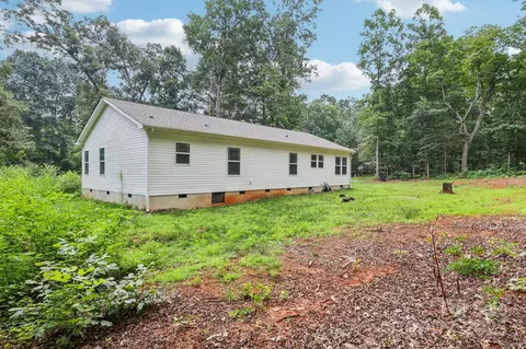 Exterior - 125 Ashford Dr, Olin, NC 28660 photo 2 of 3