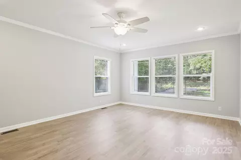Living - 125 Ashford Dr, Olin, NC 28660 photo 2 of 2