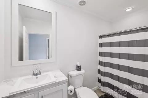 Bath - 125 Ashford Dr, Olin, NC 28660 photo 1 of 1