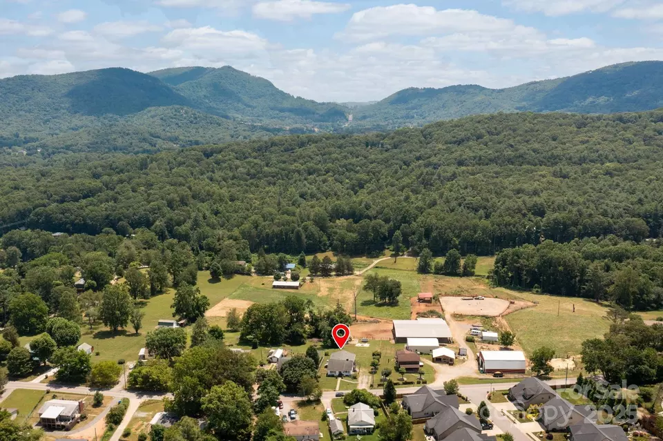 View/Area - 358 Onteora Blvd, Asheville, NC 28803 photo 1 of 3