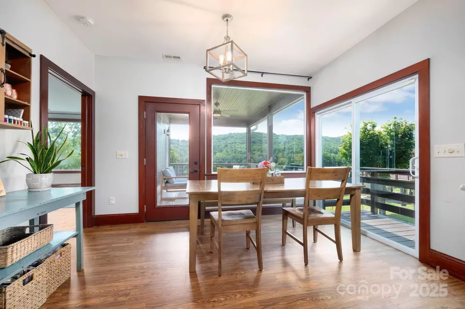 Dining - 358 Onteora Blvd, Asheville, NC 28803 photo 1 of 1