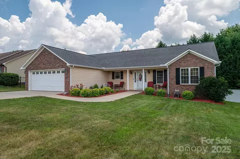 Other - 515 E Carpenter St, Maiden, NC 28650 photo 2 of 10