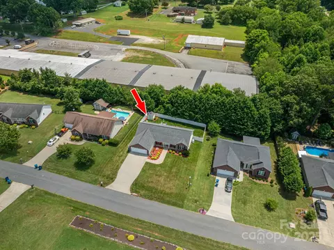 View/Area - 515 E Carpenter St, Maiden, NC 28650 photo 1 of 1