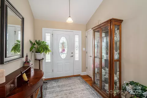 Entry Way - 515 E Carpenter St, Maiden, NC 28650 photo 1 of 1