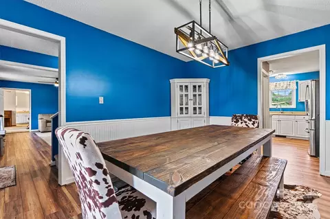 Dining - 1310 Maple Lee Ct, Crouse, NC 28033 photo 2 of 2