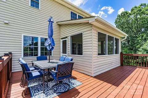 Exterior - 1310 Maple Lee Ct, Crouse, NC 28033 photo 5 of 9
