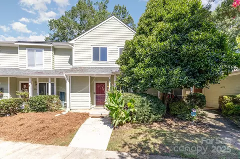 1069 Sardis Cove Dr, Charlotte, NC 28270
