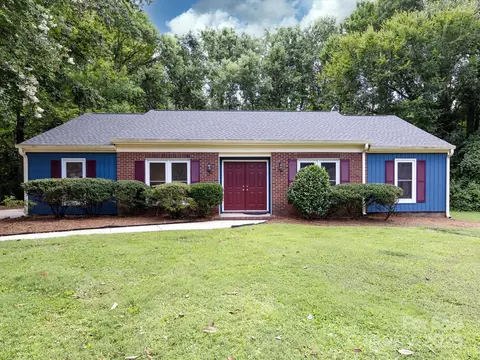 7100 Lea Wood Ln, Charlotte, NC 28227