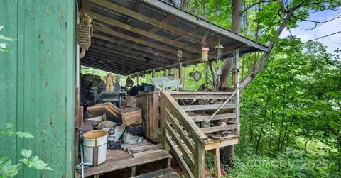 83 Lemon Tree Dr, Sylva, NC 28779 photo 4