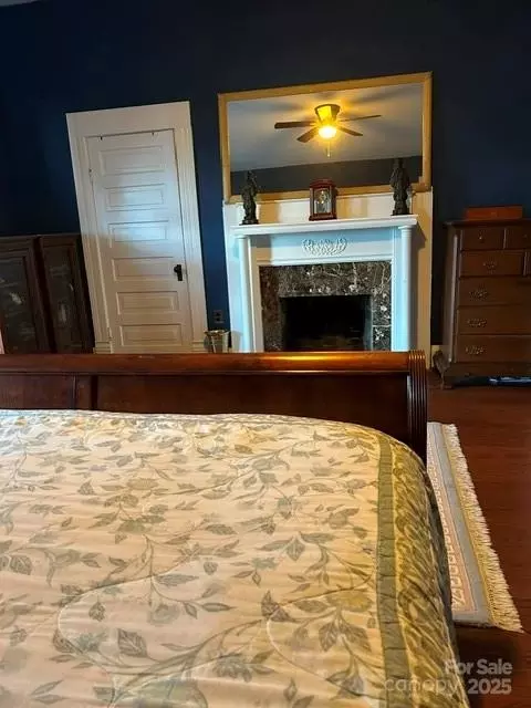 Bedroom - 301 Windsor E St E, Monroe, NC 28112 photo 5 of 6