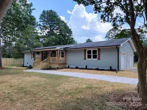 175 Pebble Dr, Salisbury, NC 28147