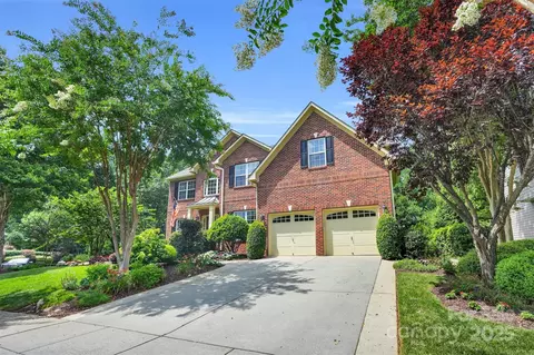 5706 Carter Woods Ct, Waxhaw, NC 28173