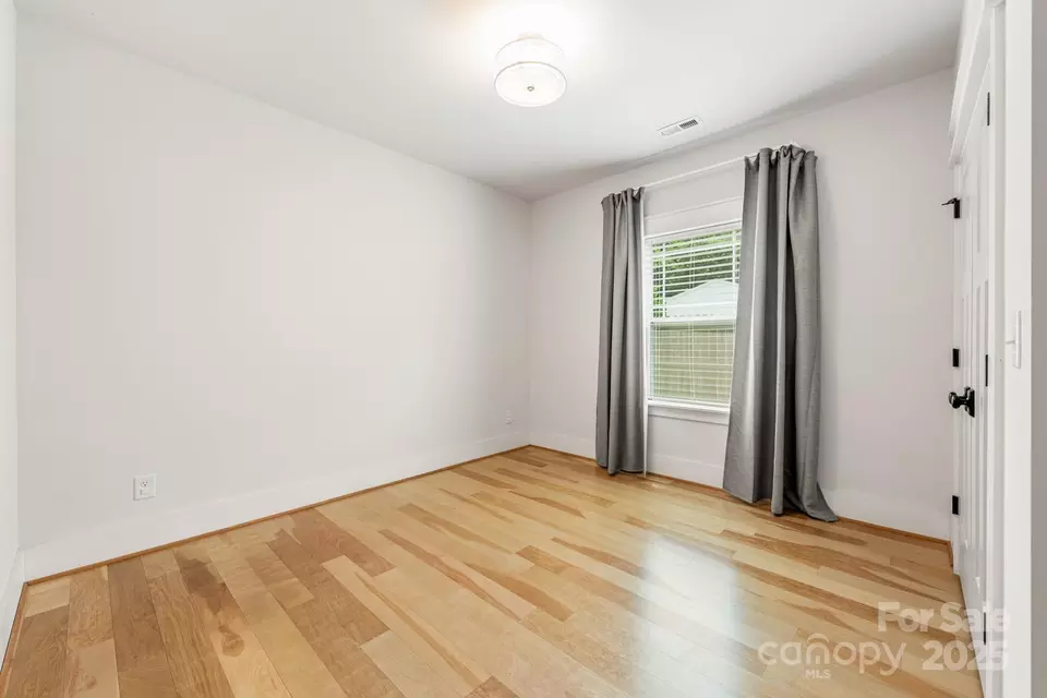Bedroom - 5305 Tarrywood Ln, Charlotte, NC 28205 photo 3 of 3
